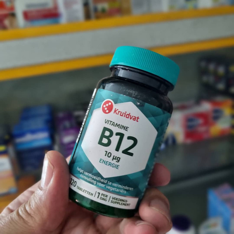 ویتامین B12 عددی120
